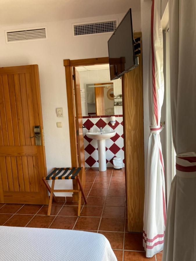 Hostal San Juan Салобрения Экстерьер фото